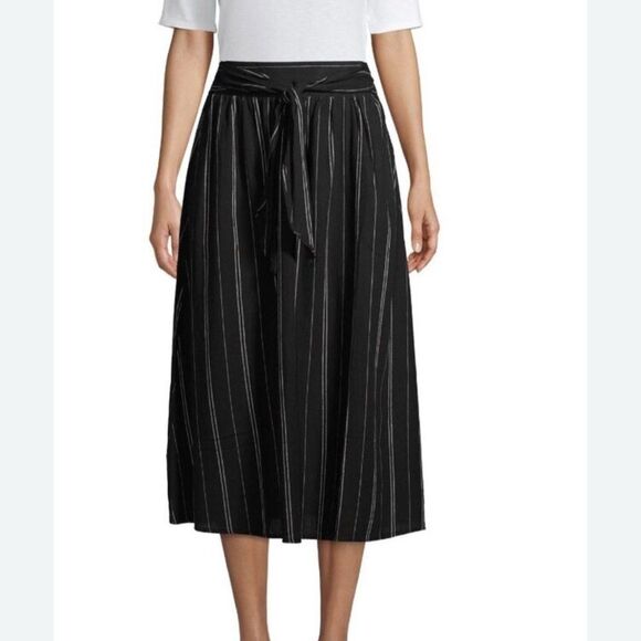 Time and Tru Black A Line Midi Skirt Tie Front - Picture 1 of 9